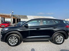 Hyundai TUCSON 1.6 GDi Blue Drive SE Nav Euro 6 (s/s) 5dr - 8177 - 9