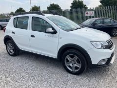 Dacia Sandero Stepway 0.9 TCe Ambiance Euro 6 (s/s) 5dr - 8163 - 2