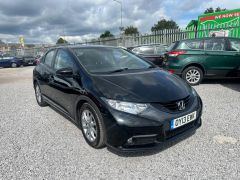 Honda Civic 1.8 i-VTEC ES Euro 5 (s/s) 5dr - 8121 - 2