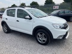 Dacia Sandero Stepway 0.9 TCe Ambiance Euro 6 (s/s) 5dr - 8163 - 20