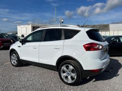 Ford Kuga 2.0 TDCi Titanium AWD Euro 5 5dr - 8207 - 10