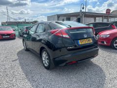 Honda Civic 1.8 i-VTEC ES Euro 5 (s/s) 5dr - 8121 - 8