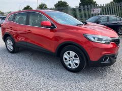 Renault Kadjar 1.2 TCe Expression + Euro 6 (s/s) 5dr - 8136 - 21