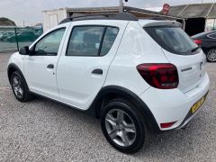 Dacia Sandero Stepway 0.9 TCe Ambiance Euro 6 (s/s) 5dr - 8163 - 10