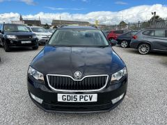 Skoda Octavia 1.6 TDI SE Euro 5 (s/s) 5dr - 8219 - 3