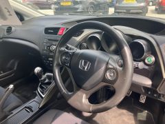 Honda Civic 1.8 i-VTEC ES Euro 5 (s/s) 5dr - 8121 - 45