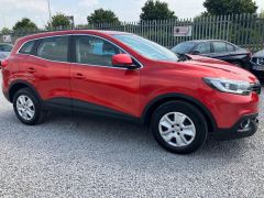 Renault Kadjar 1.2 TCe Expression + Euro 6 (s/s) 5dr - 8136 - 20