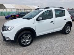 Dacia Sandero Stepway 0.9 TCe Ambiance Euro 6 (s/s) 5dr - 8163 - 7