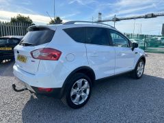 Ford Kuga 2.0 TDCi Titanium AWD Euro 5 5dr - 8207 - 21