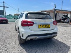 Mercedes-Benz GLA Class 2.1 GLA200d AMG Line (Premium) 7G-DCT 4MATIC Euro 6 (s/s) 5dr - 8137 - 9