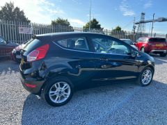 Ford Fiesta 1.0 Zetec Euro 6 (s/s) 3dr - 8203 - 13