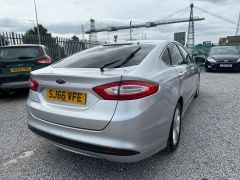 Ford Mondeo 2.0 TDCi Zetec Euro 6 (s/s) 5dr - 8115 - 16