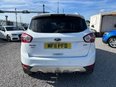 Ford Kuga 2.0 TDCi Titanium AWD Euro 5 5dr - 8207 - 15