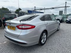 Ford Mondeo 2.0 TDCi Zetec Euro 6 (s/s) 5dr - 8115 - 19