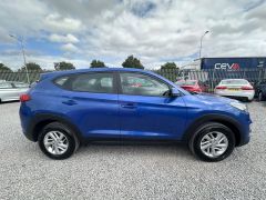 Hyundai TUCSON 1.6 GDi S Connect Euro 6 (s/s) 5dr - 8109 - 19