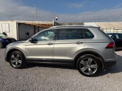 Volkswagen Tiguan 2.0 TDI BlueMotion Tech SEL Euro 6 (s/s) 5dr - 8242 - 8