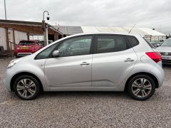 KIA VENGA 1.4 SR7 Euro 6 (s/s) 5dr - 8299 - 4