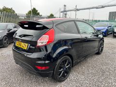 Ford Fiesta 1.0T EcoBoost Zetec S Euro 6 (s/s) 3dr - 8208 - 16