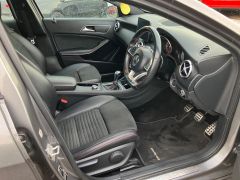 Mercedes-Benz A Class 1.6 A180 AMG Line (Executive) Euro 6 (s/s) 5dr - 8251 - 21