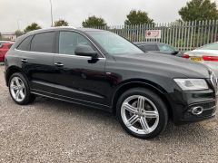 Audi Q5 2.0 TDI S line Plus S Tronic quattro Euro 5 (s/s) 5dr - 8258 - 20