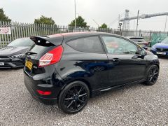 Ford Fiesta 1.0T EcoBoost Zetec S Euro 6 (s/s) 3dr - 8208 - 19