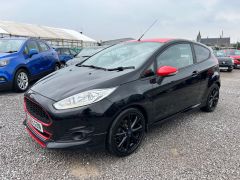 Ford Fiesta 1.0T EcoBoost Zetec S Euro 6 (s/s) 3dr - 8208 - 4