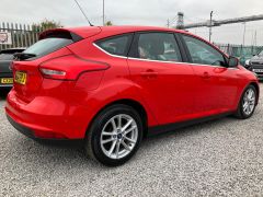 Ford Focus 1.5 TDCi Zetec Euro 6 (s/s) 5dr - 8268 - 23