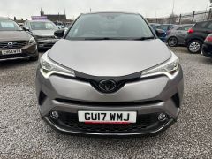 Toyota C-HR 1.2 VVT-i Dynamic Euro 6 (s/s) 5dr - 8294 - 6