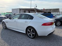 Jaguar XE 2.0i GPF R-Sport Auto Euro 6 (s/s) 4dr - 8243 - 3