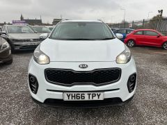 Kia Sportage 2.0 CRDi KX-3 AWD Euro 6 5dr - 8279 - 8