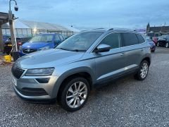 Skoda Karoq 1.6 TDI SE L Euro 6 (s/s) 5dr - 8266 - 4