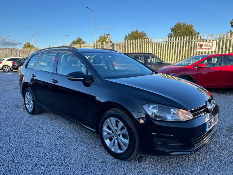 Used VOLKSWAGEN GOLF in Newport, Wales for sale