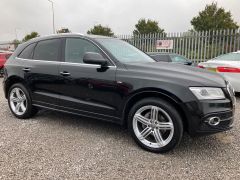 Audi Q5 2.0 TDI S line Plus S Tronic quattro Euro 5 (s/s) 5dr - 8258 - 1