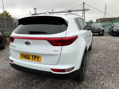 Kia Sportage 2.0 CRDi KX-3 AWD Euro 6 5dr - 8279 - 19