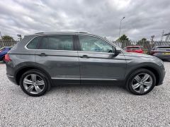 Volkswagen Tiguan 2.0 TDI SEL 4Motion Euro 6 (s/s) 5dr - 8270 - 17