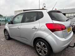 KIA VENGA 1.4 SR7 Euro 6 (s/s) 5dr - 8299 - 5