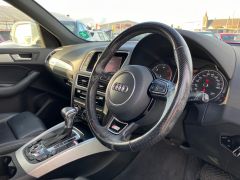 Audi Q5 2.0 TDI S line Plus S Tronic quattro Euro 5 (s/s) 5dr - 8269 - 39