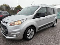 Ford Grand Tourneo Connect 1.6 TDCi Zetec Euro 5 5dr - 8274 - 3